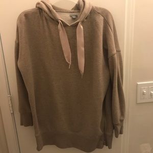 Aerie taupe hoodie with zipper detail